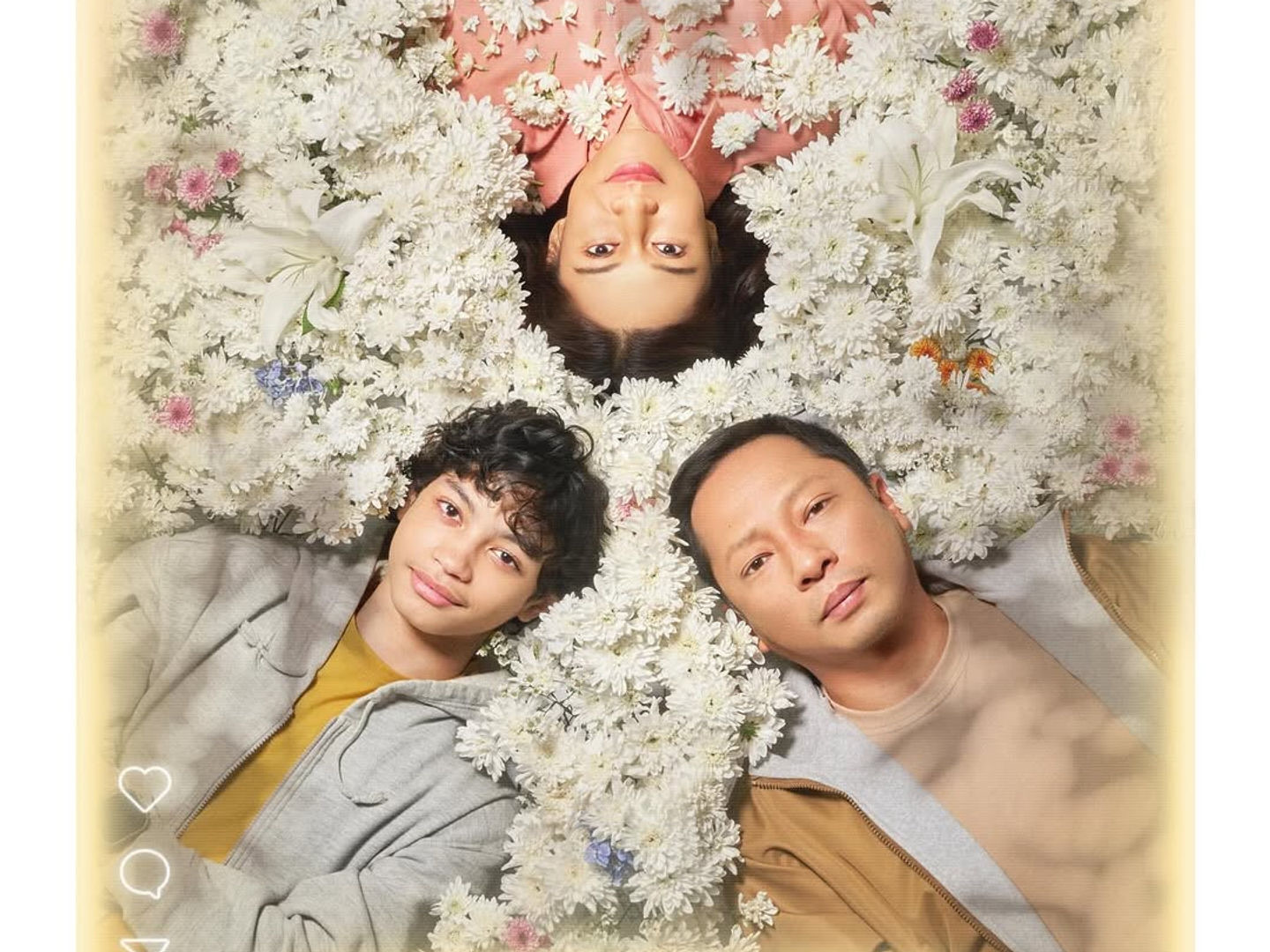 Mothernet — three characters surrounded by flowers